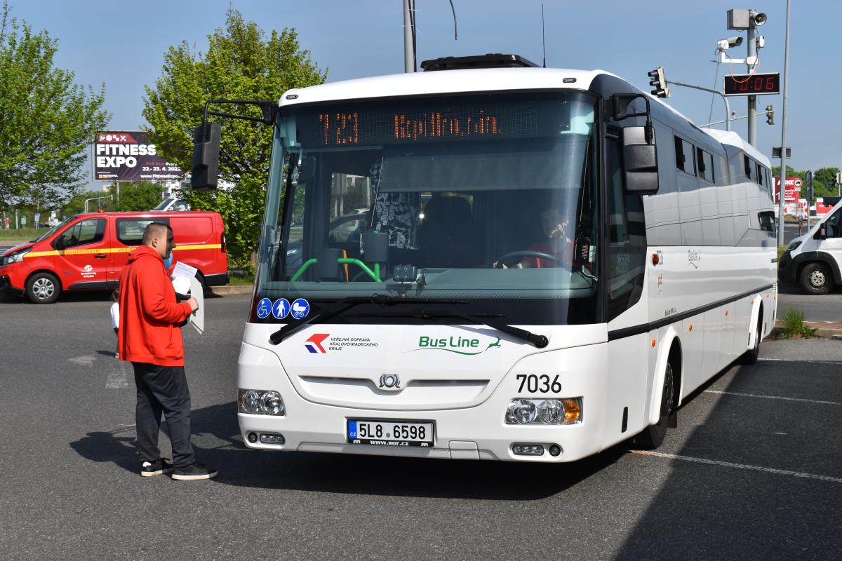 Autobusový den PID v Praze - Letňanech obrazem