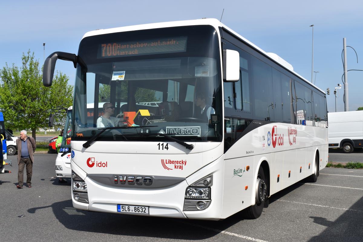 Autobusový den PID v Praze - Letňanech obrazem