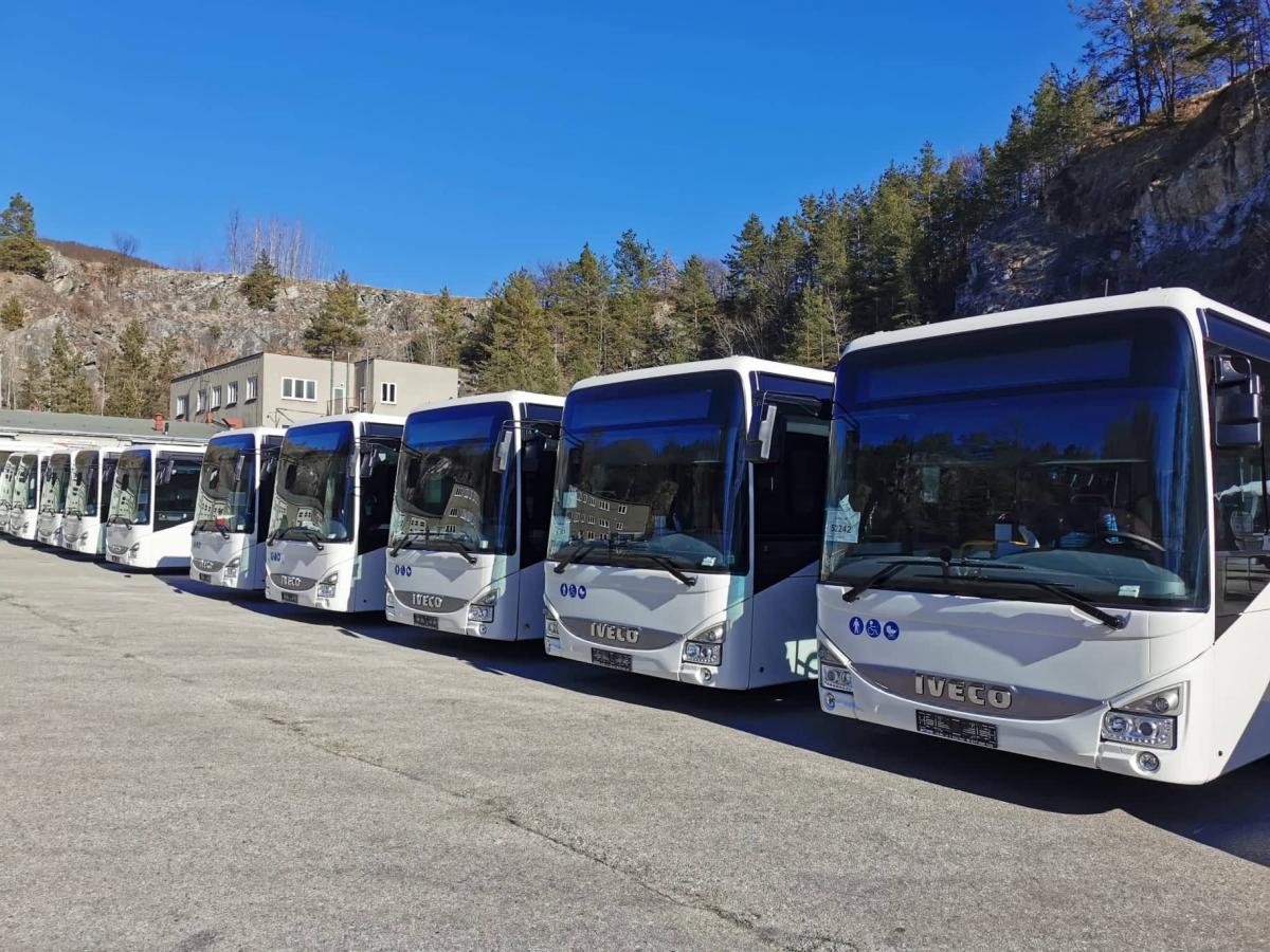 Výrobcům autobusů v Česku se letos daří