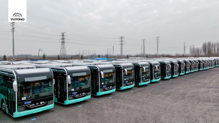 Autobusy „Made in China“ na MS ve fotbale v Kataru