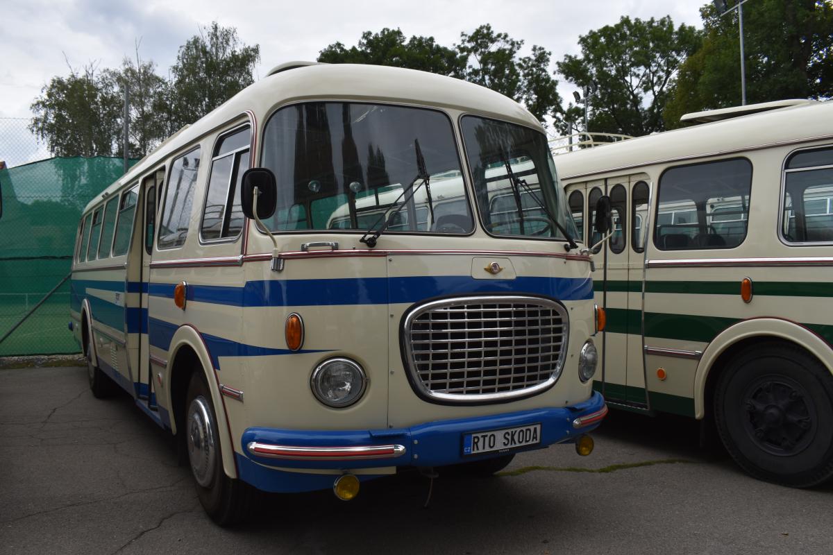 Veterán bus Kříž 2022