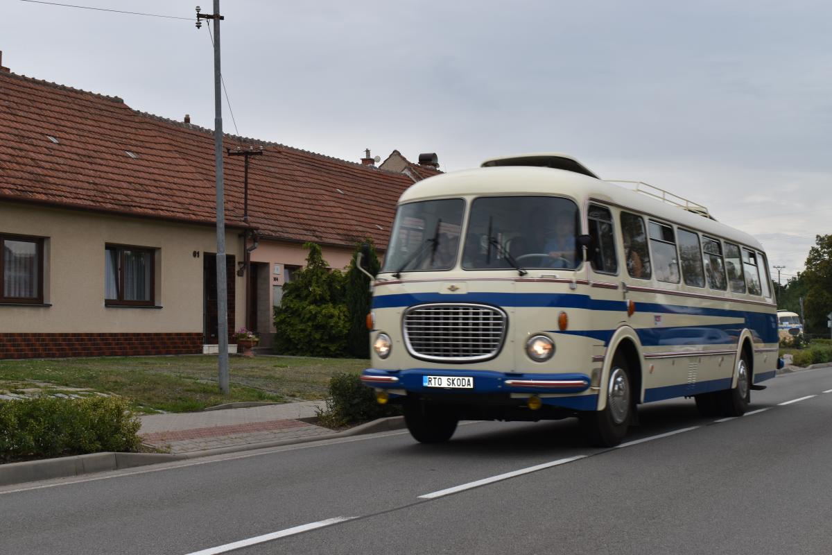 Veterán bus Kříž 2022