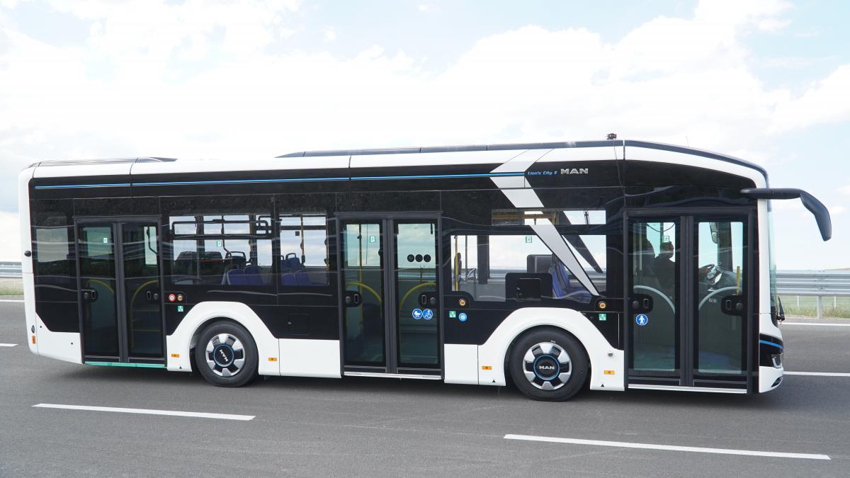 MAN doplňuje řadu elektrických autobusů o krátký midibus Lion's City 10 E