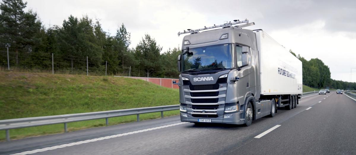 Scania a HAVI zahajují pilotní provoz autonomomního kamionu 