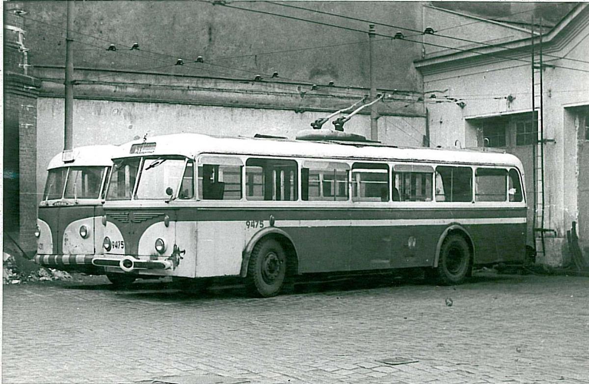 Pražské trolejbusy před 50 lety na fotografiích