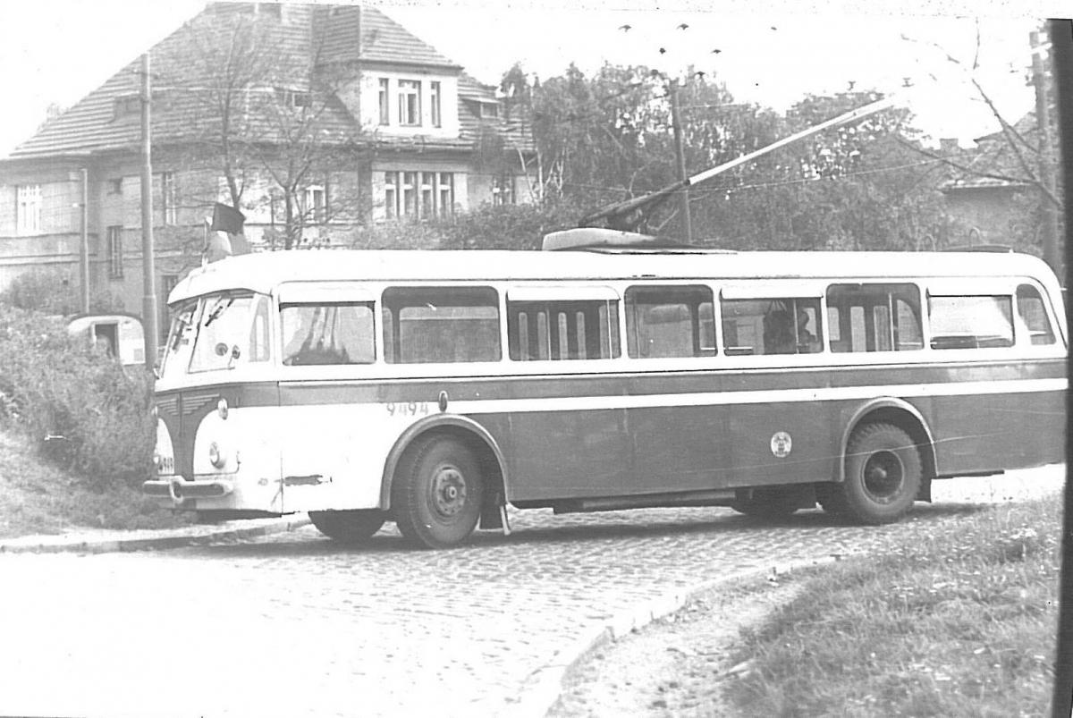 Pražské trolejbusy před 50 lety na fotografiích