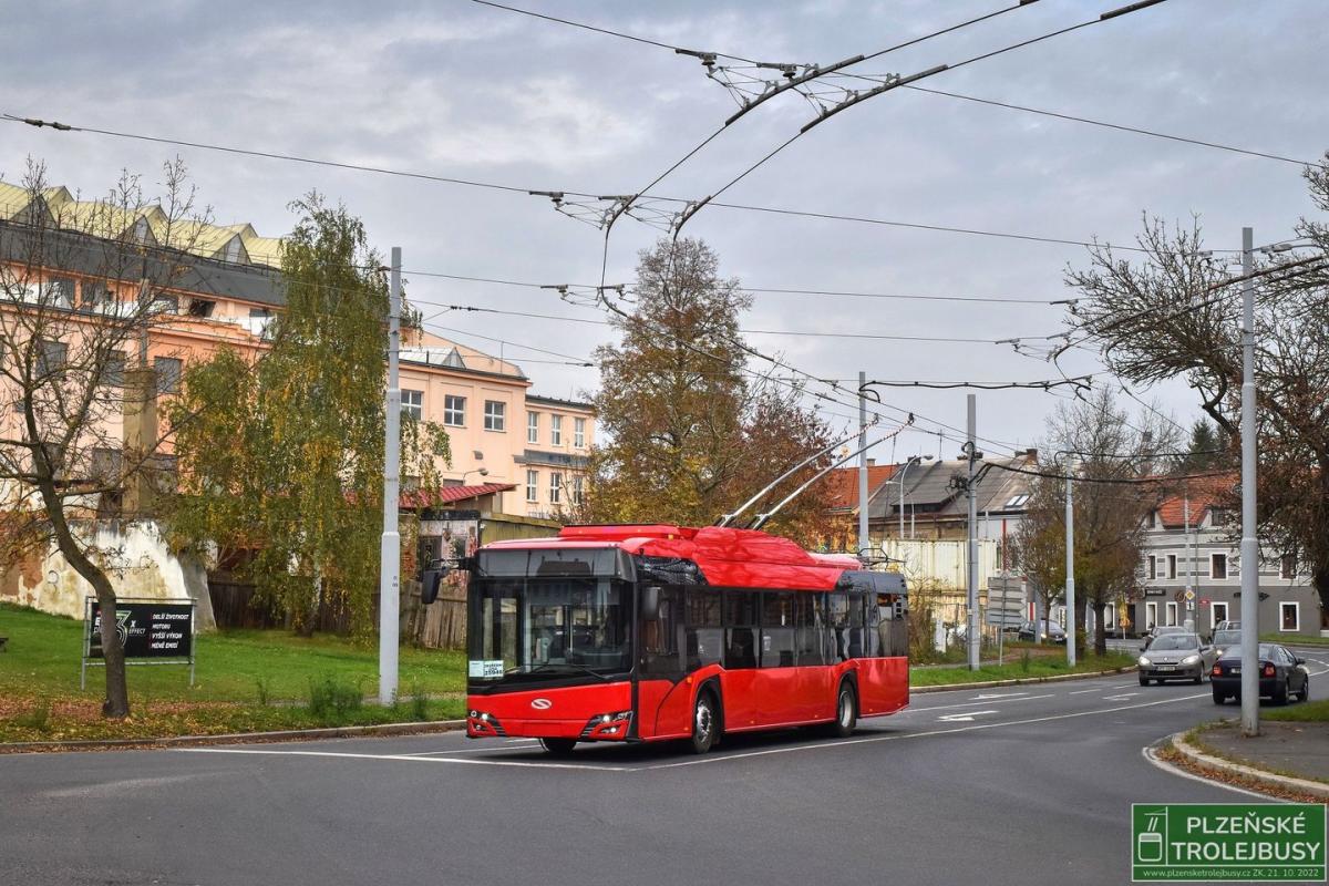 Do Budapešti přijíždějí další nové trolejbusy Solaris-Škoda