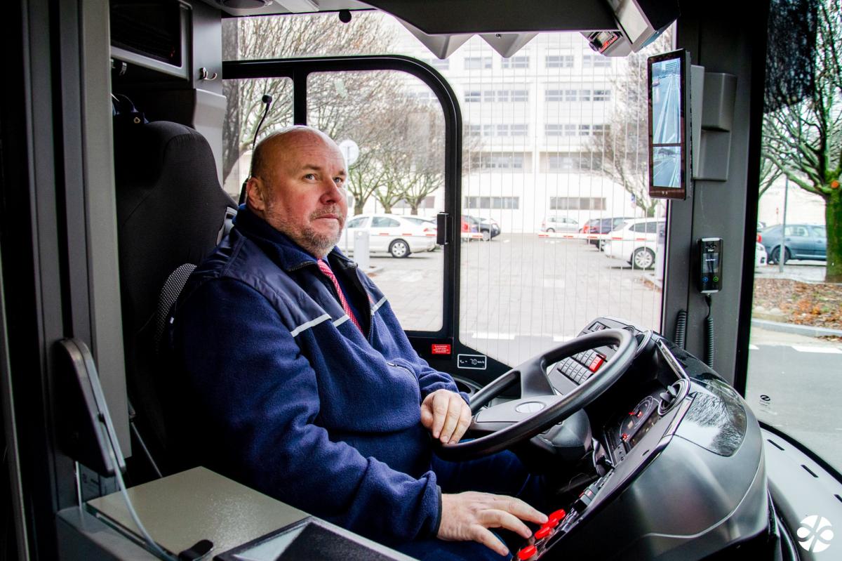 V Bratislavě se cestující poprvé vozí autobusem na vodík