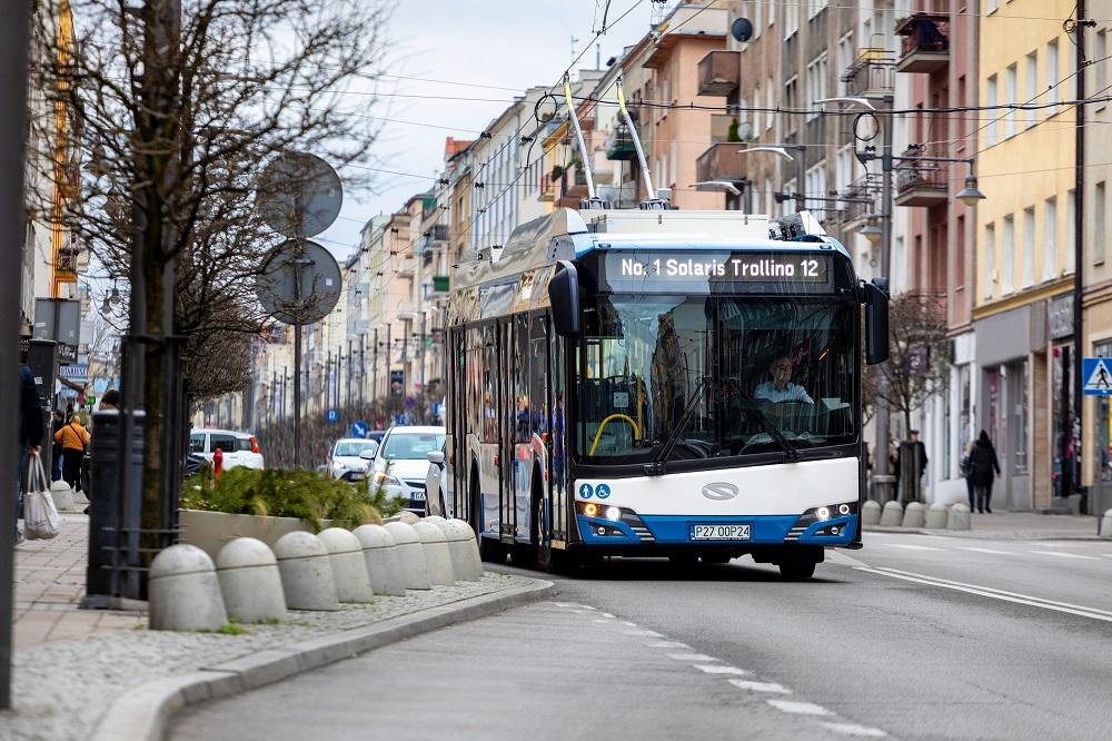 100 trolejbusů Trollino pro Bukurešť