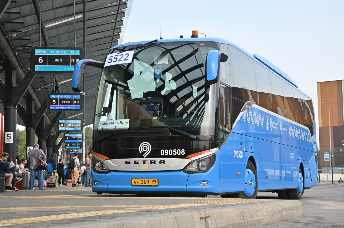 Moskva má 1 050 elektrických autobusů, všechny ruské výroby