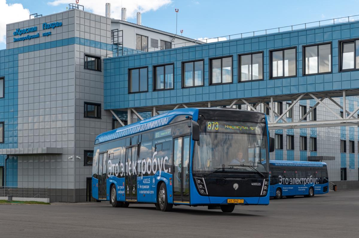 Moskva má 1 050 elektrických autobusů, všechny ruské výroby