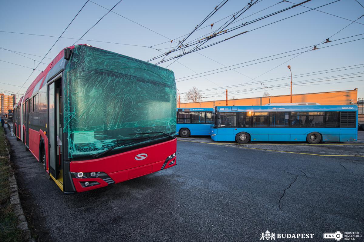 V lednu dorazí do Budapešti z Plzně další trolejbusy