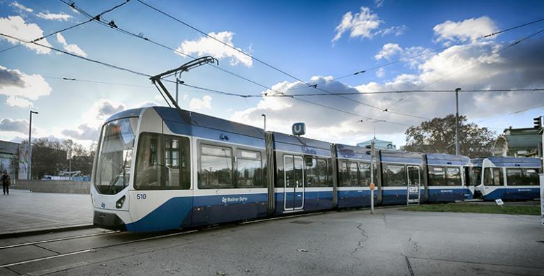 Vídeňská vlakotramvaj Badner Bahn získala nové vozy