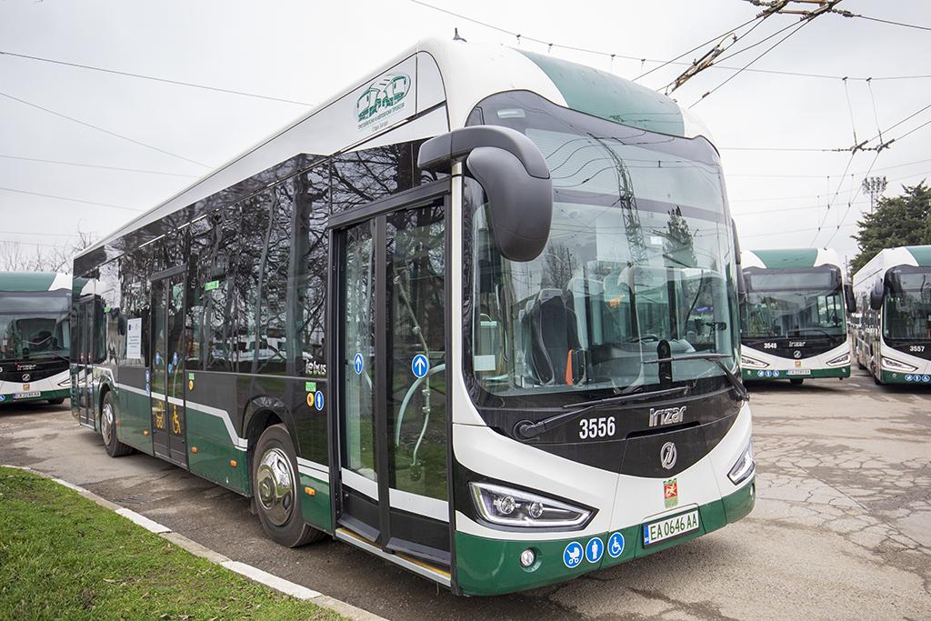  Elektrické autobusy Irizar v dalším bulharském městě