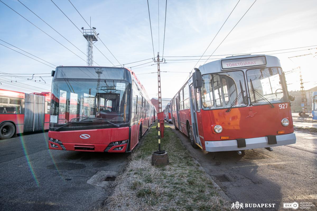 Do Budapešti přijel z Plzně první sólo trolejbus Trollino