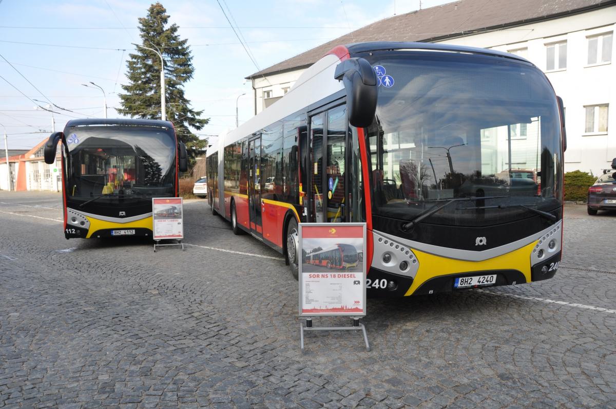 Deset nových autobusů SOR modernizuje vozový park hradecké MHD