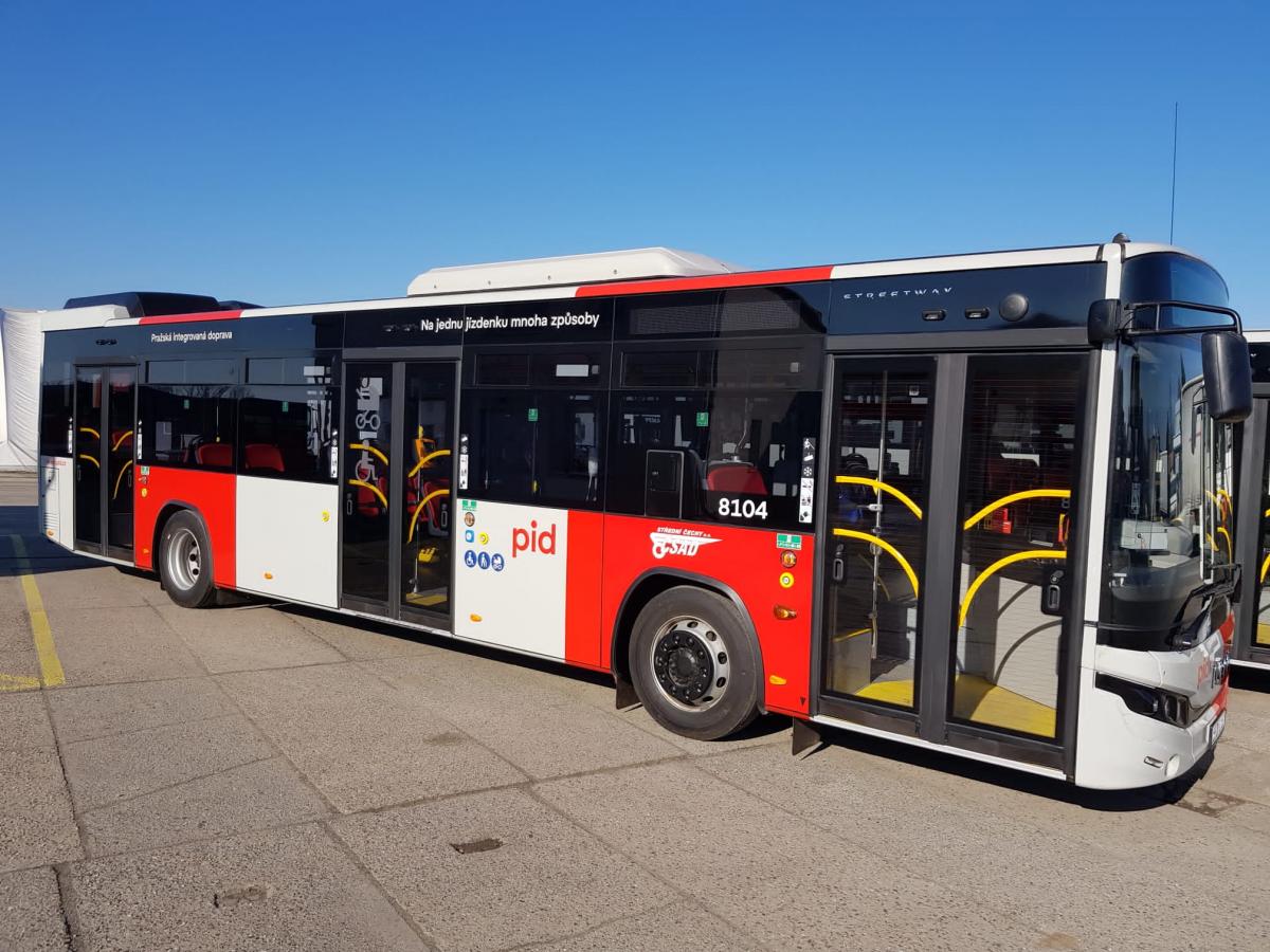 ČSAD Střední Čechy zařazuje do provozu v PID první IVECO STREETWAY