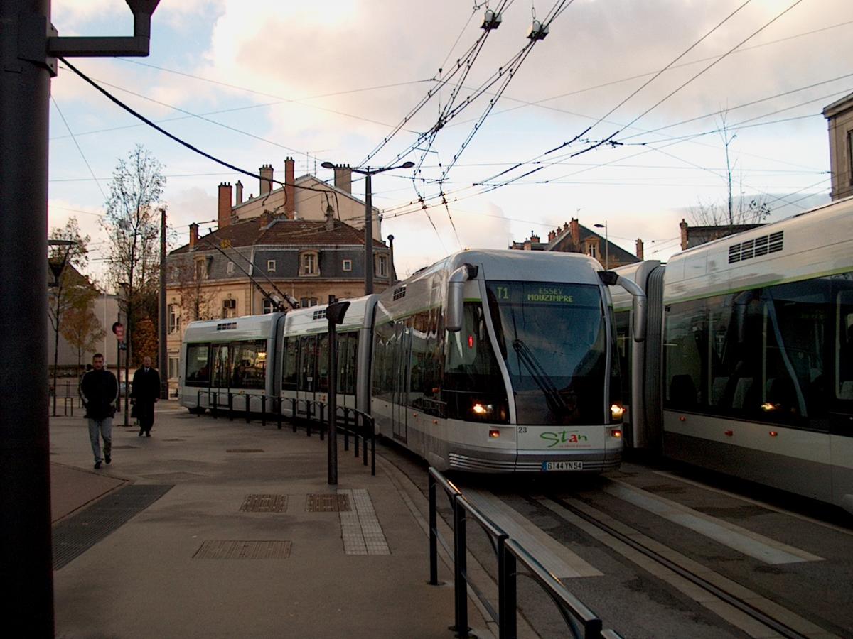 Tramvaj na pneumatikách v Nancy končí