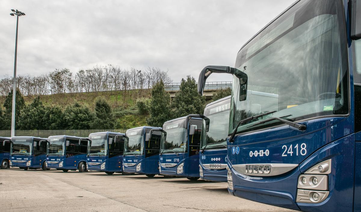 IVECO BUS dodává 238 CROSSWAY sardinské dopravní společnosti ARST