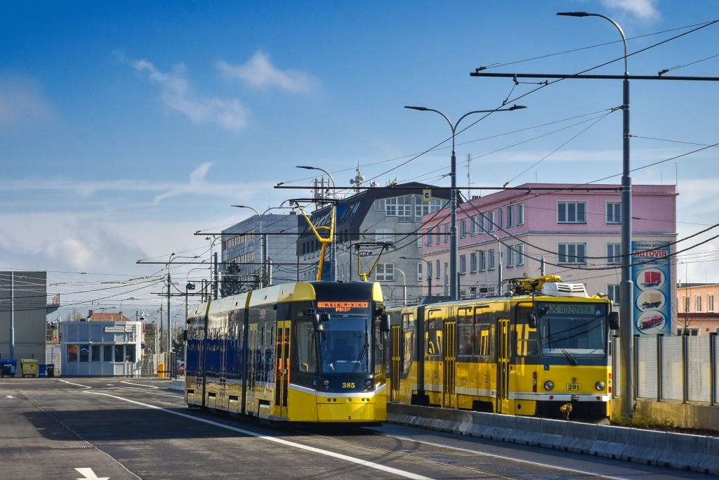 Plzeňská tramvajová vozovna slavnostně otevřena po kompletní rekonstrukci