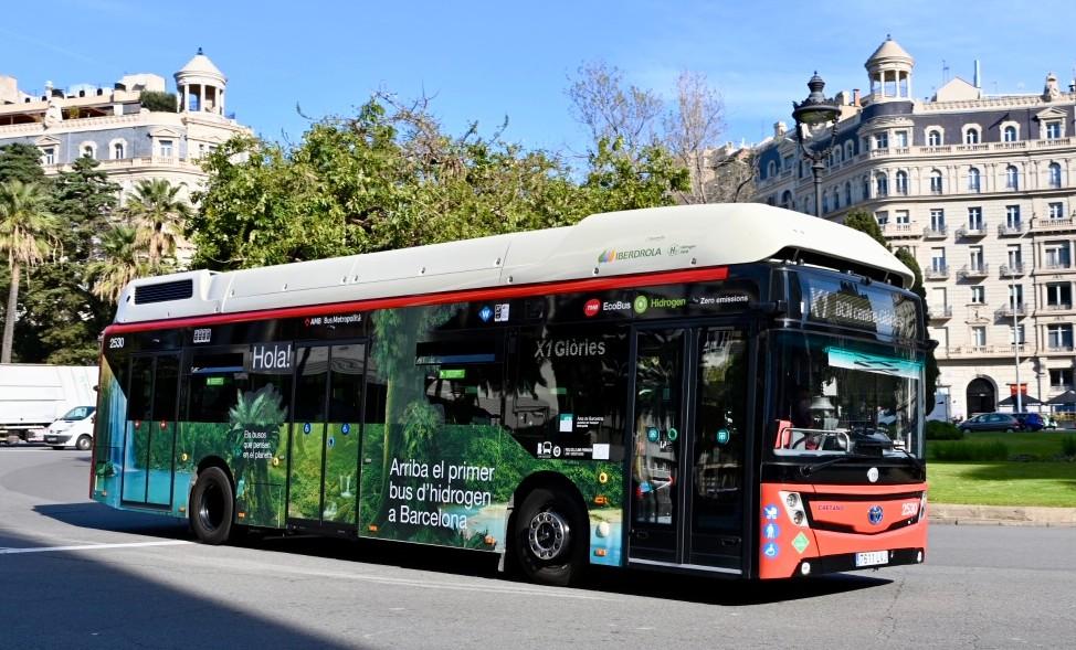 Barcelona pokračuje v elektrifikaci autobusové sítě