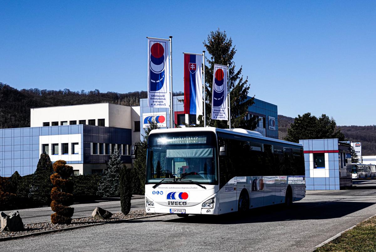 IVECO BUS dodá 100 autobusů CROSSWAY společnosti SAD Zvolen 