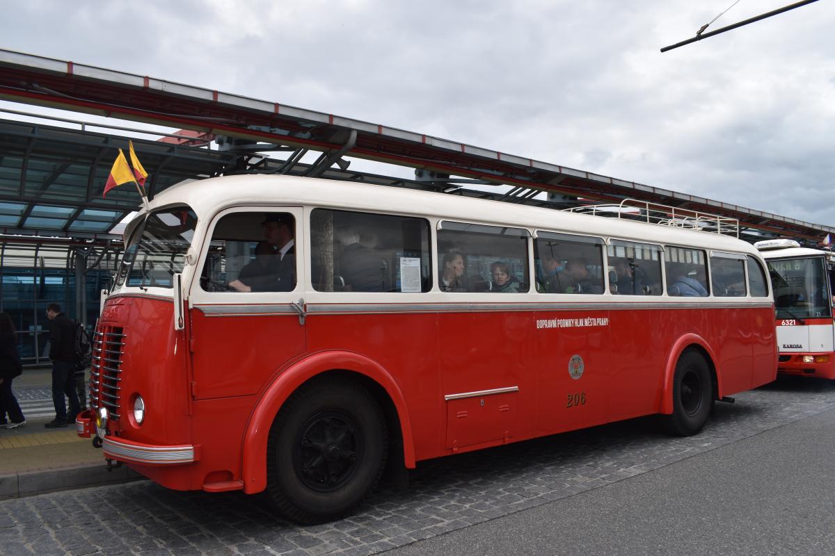 Trolejbusovo - autobusový den PID