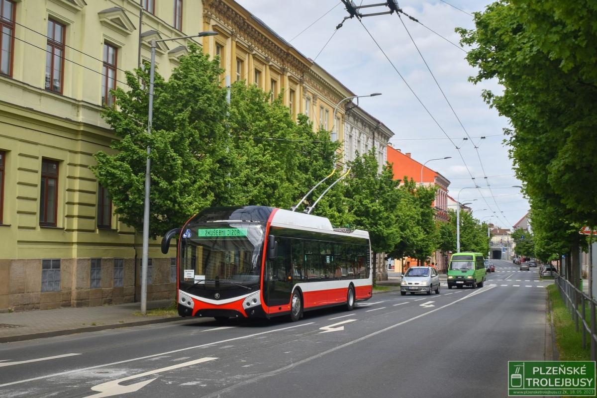 První trolejbus Škoda 32 Tr pro Brno jezdí v Plzni