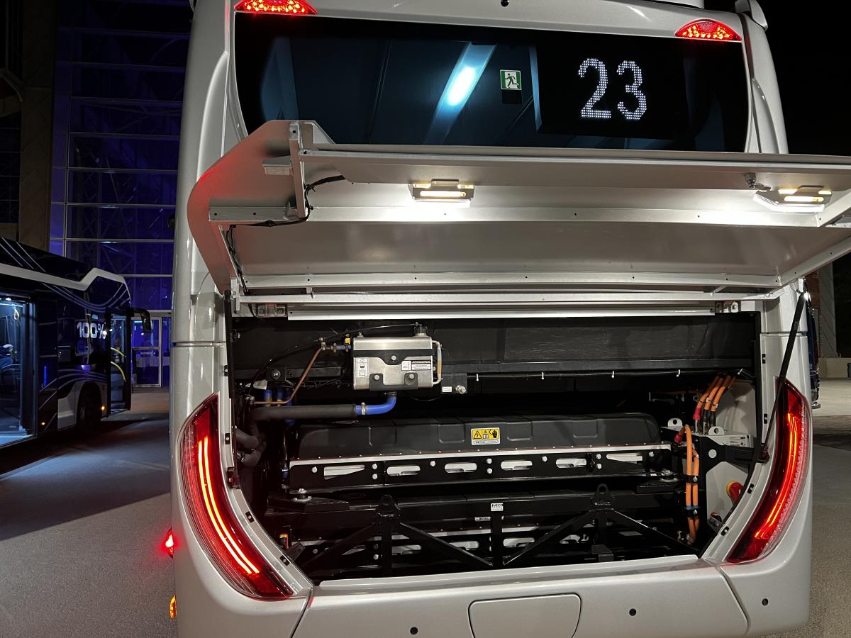 IVECO BUS nabízí nově plně elektrický Crossway a Streetway