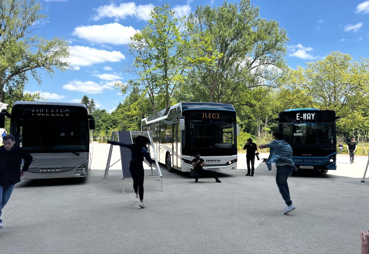 IVECO BUS nabízí nově plně elektrický Crossway a Streetway