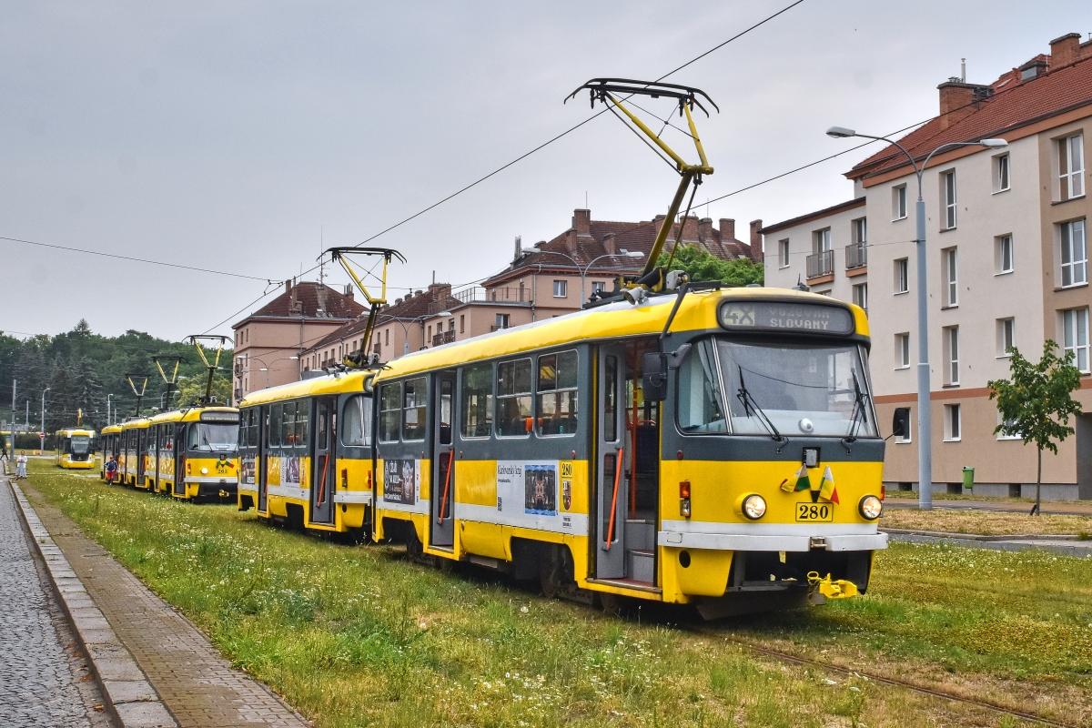 Plzeň se rozloučila se soupravami T3R.P