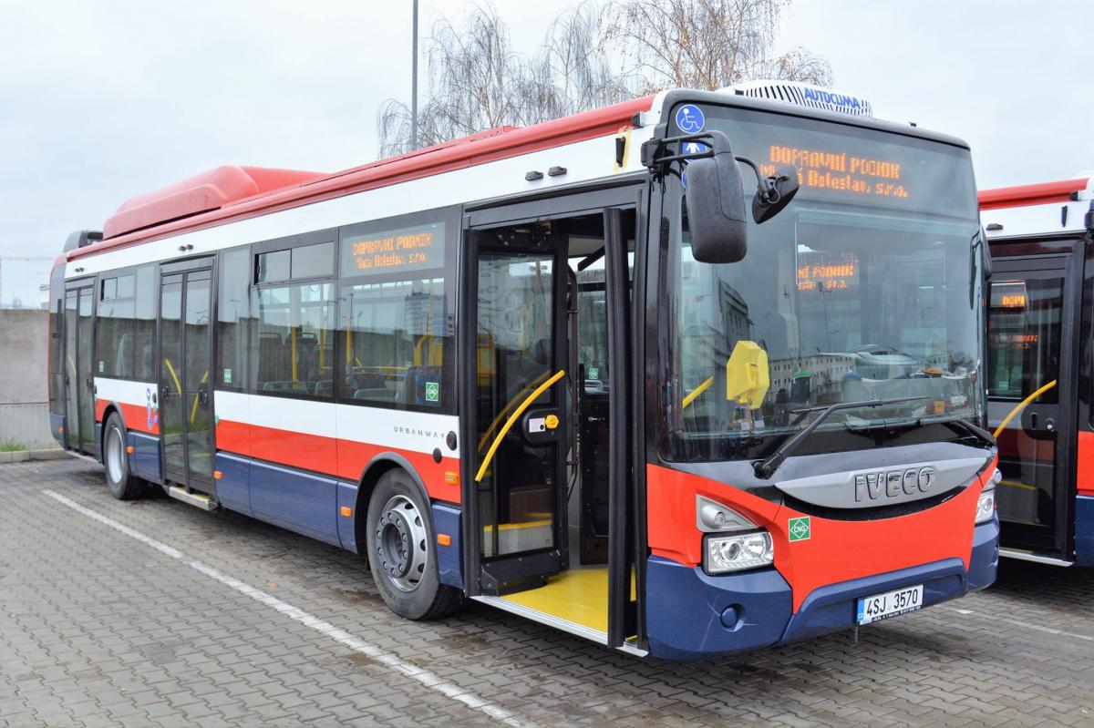 Do Mladé Boleslavi přijedou opět autobusy Iveco Urbanway, jezdit budou na bioCNG 