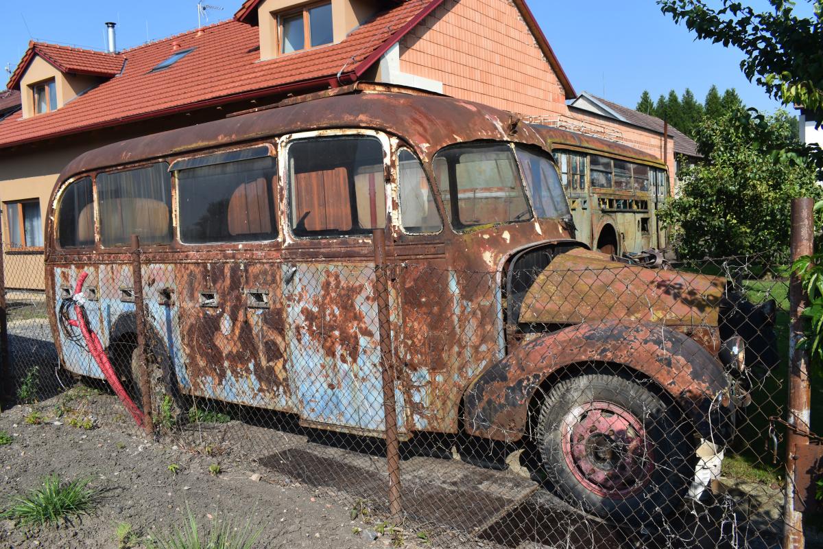 6. ročník akce Veterán bus Kříž - obrazem