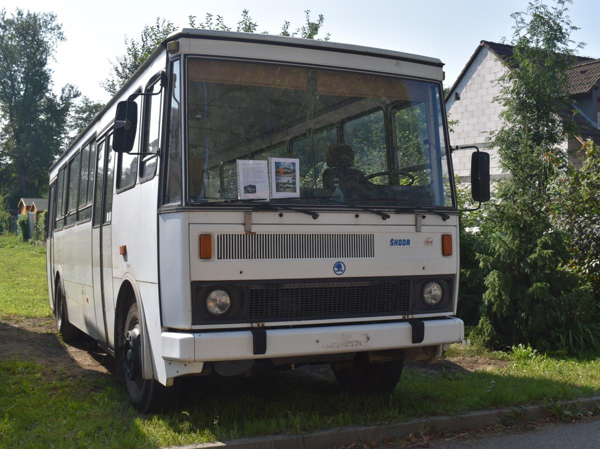 6. ročník akce Veterán bus Kříž - obrazem