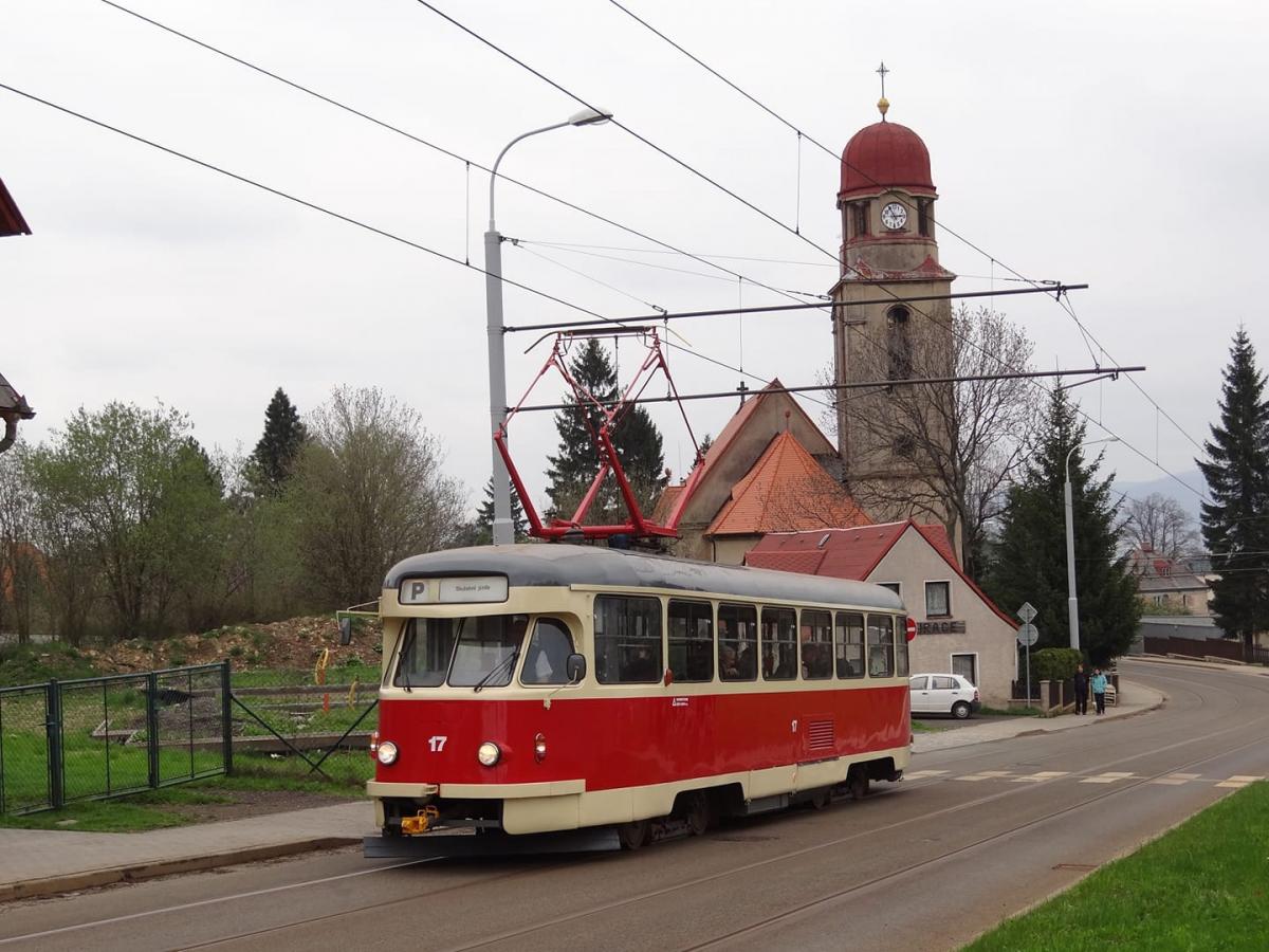 V Liberci se svezete unikátní Křišťálovou tramvají
