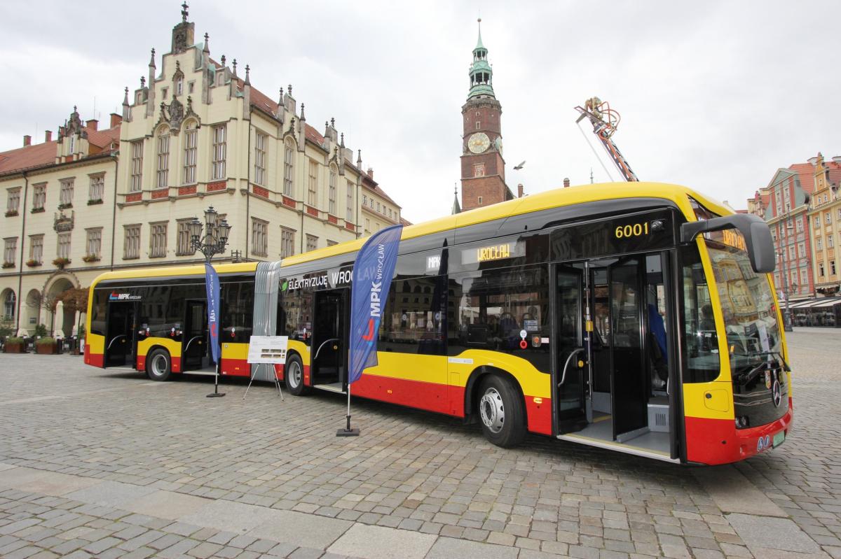 Do čtvrtého největšího města Polska přijelo první eCitaro