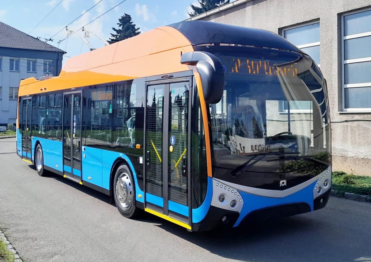 Elektrobusy a trolejbusy z Libchav se opět vydávají do Bulharska 