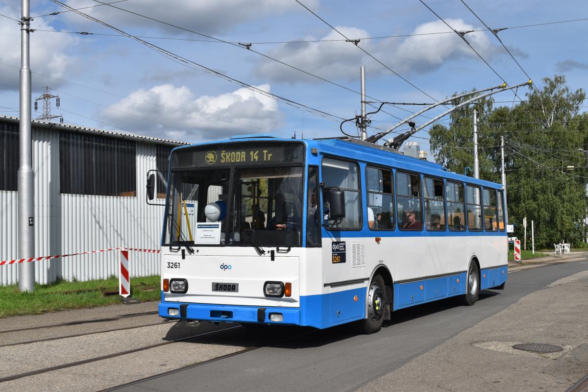 Den ostravských dopraváků - obrazem