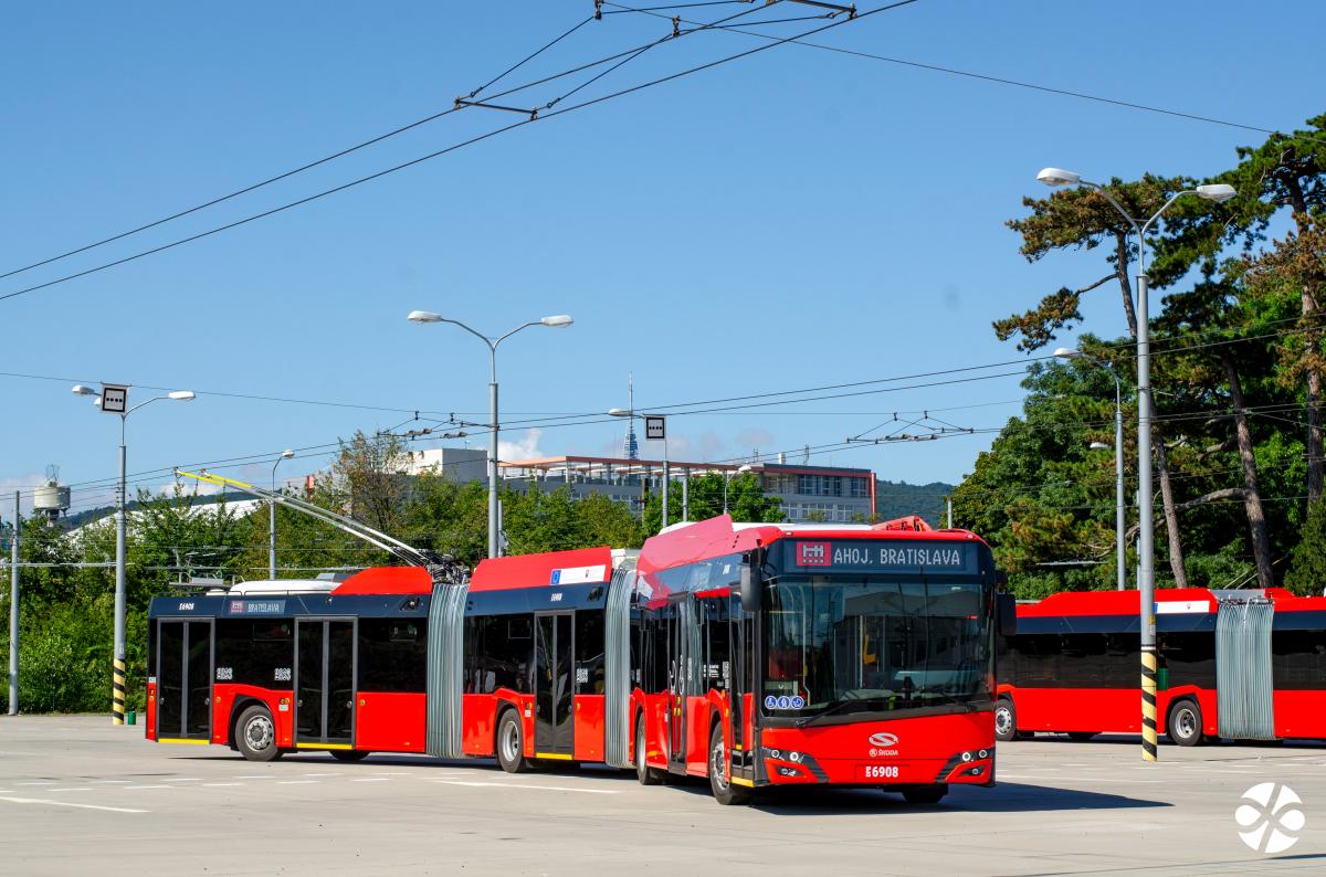 V Bratislavě představili svůj první MEGAtrolejbus