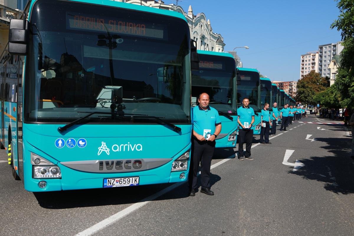 Arriva na Slovensku zařazuje do provozu další nové autobusy z Vysokého Mýta