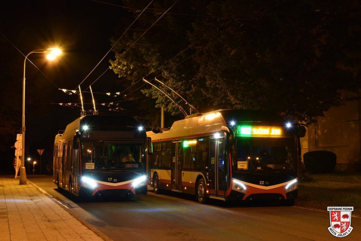 Trolejbusy SOR TNS 12 pro Jihlavu a Zlín-Otrokovice