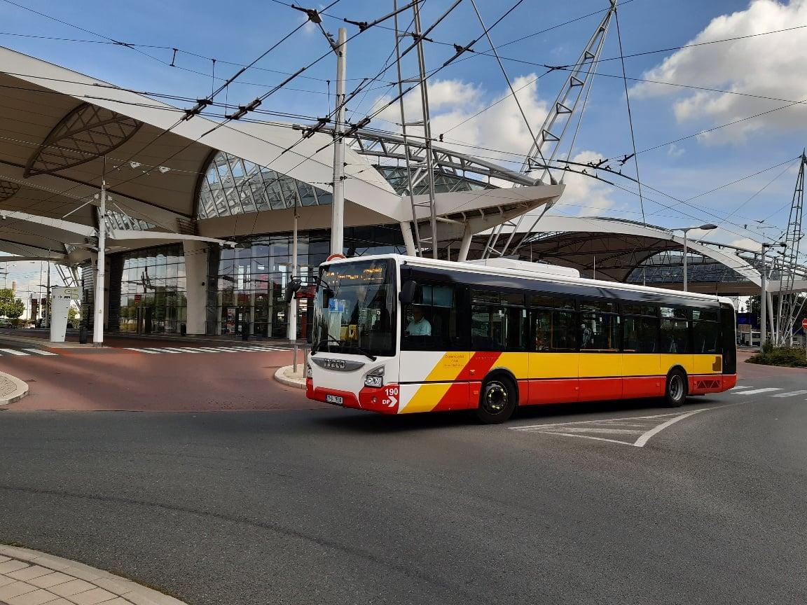 V příštích letech do Hradce Králové dodá autobusy ZLINER