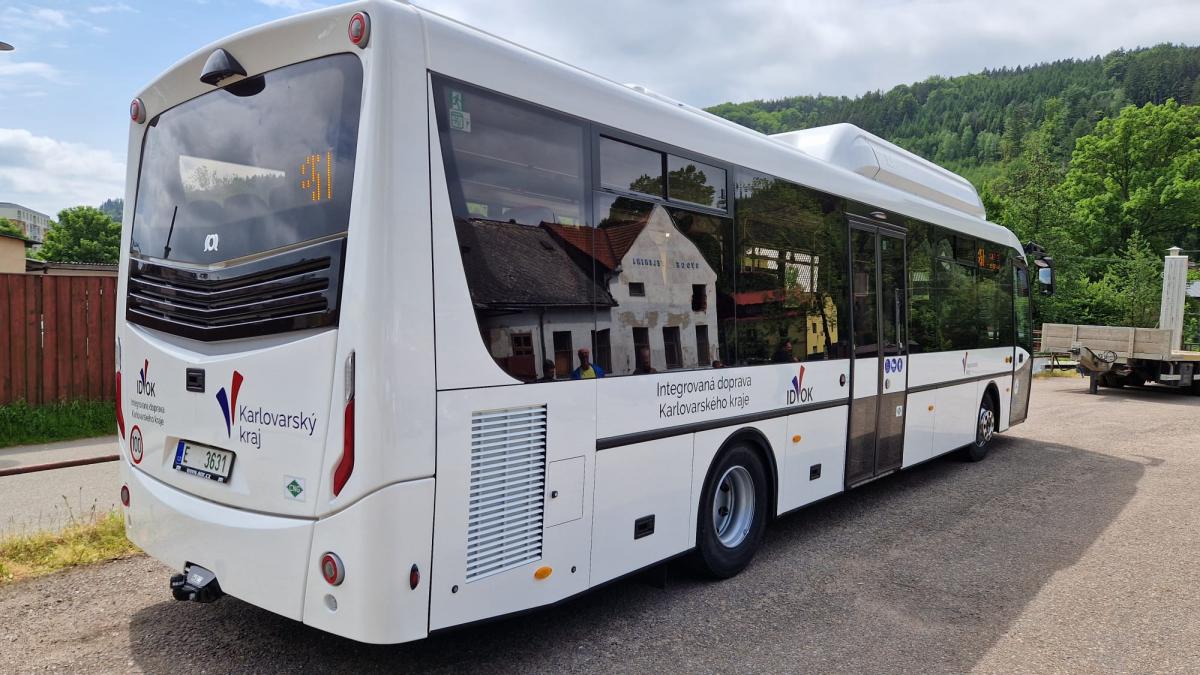15. listopadu začne Karlovarský kraj přebírat nové autobusy Rošero a SOR