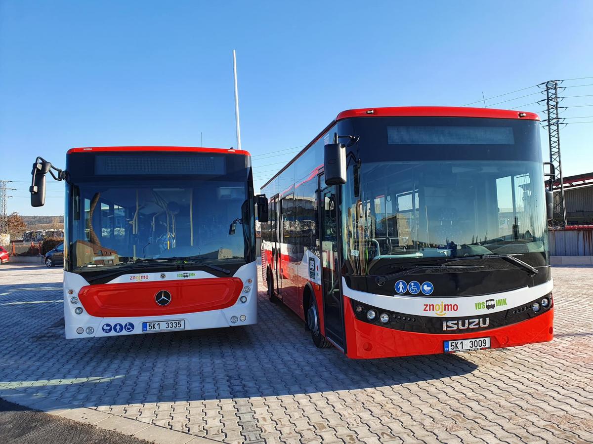 Do autobusové dopravy vstupuje AKV bus a.s.