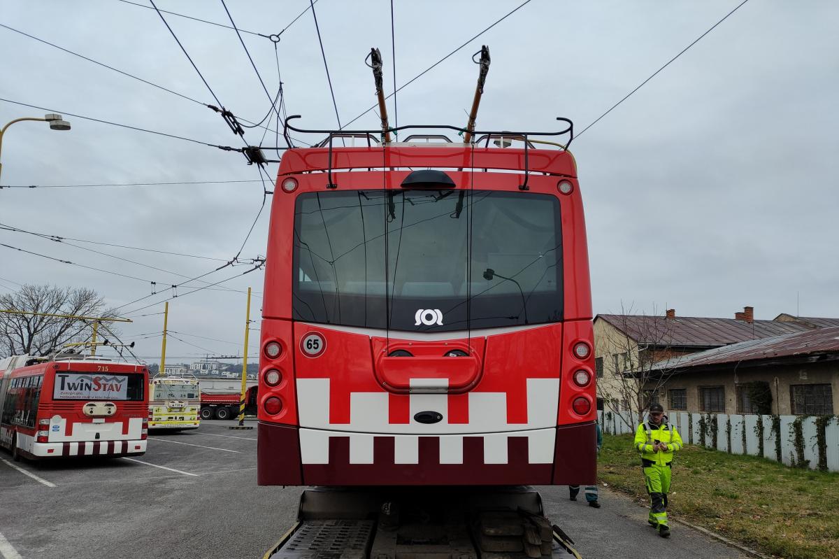 Do Prešova dorazil první parciální trolejbus SOR TNS 12