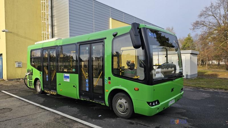 Slovenská Dunajská Streda má nové elektrobusy a bezplatnou přepravu