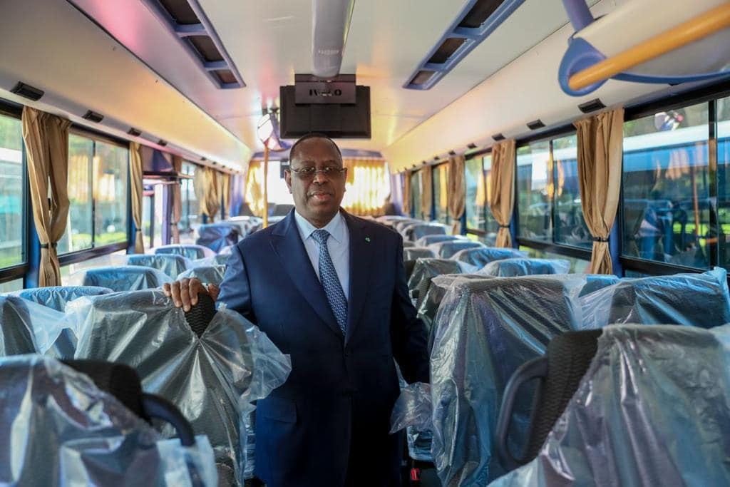 První velký úspěch v Senegalu pro IVECO BUS: 370 CROSSWAY pro Dakar