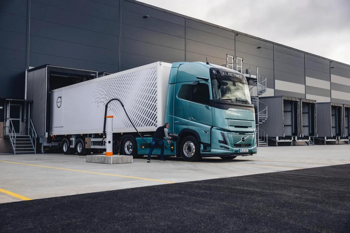 Volvo FH Aero – nová, energeticky úsporná těžká nákladní vozidla