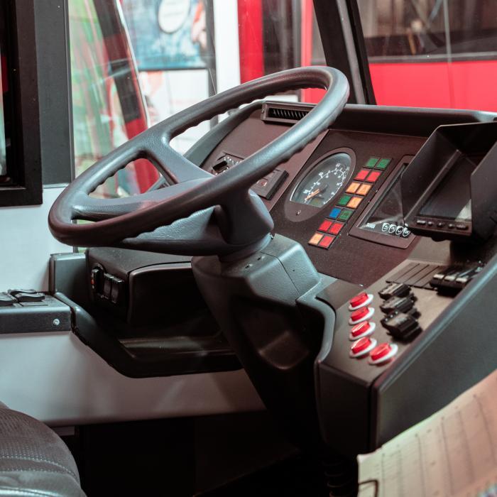 Bern objednal dalších 13 dvoukloubových trolejbusů HESS