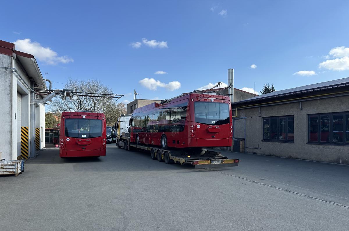 Parciální trolejbusy SOR dorazily do Szegedu